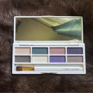 Estee Lauder Eyeshadow Palette with Cream, Blue, and Purple Shades